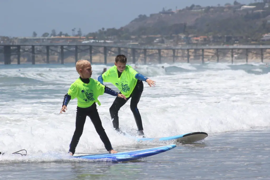 beginner surf lessons san diego