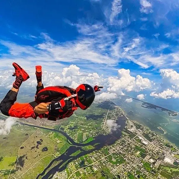 best skydiving in miami