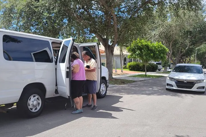 door to door shuttle service from orlando to miami