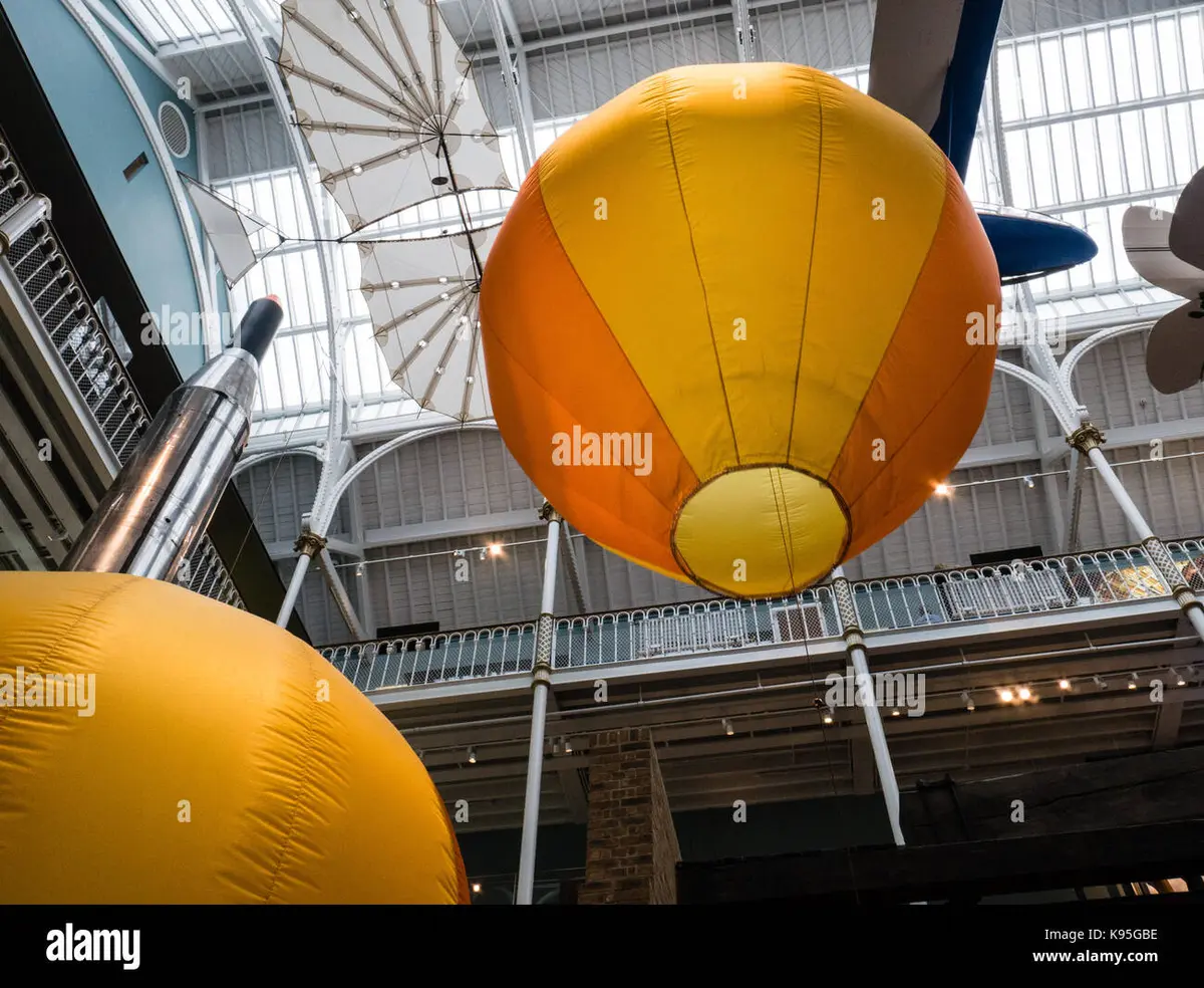 hot air balloon edinburgh