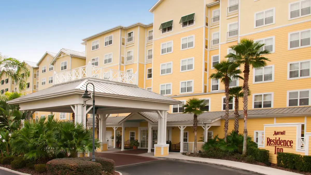 hotels near seaworld orlando with shuttle service