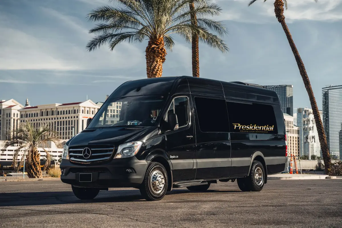 limousine transfer from las vegas airport to hotel