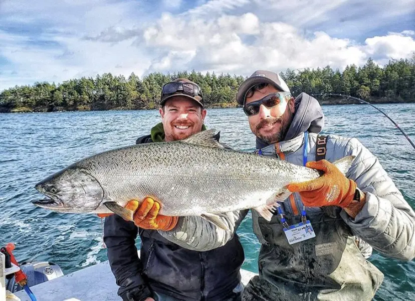 salmon fishing charter seattle