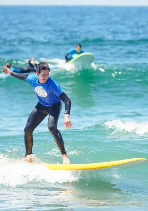 San Diego Surf Lessons: Chill Out and Surf at Mission Beach
