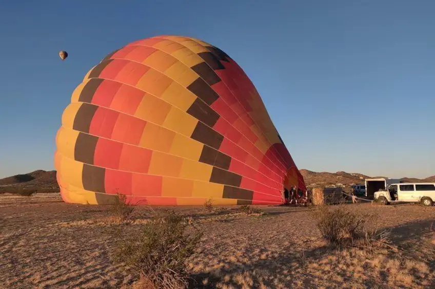 sunrise hot air balloon ride in phoenix with breakfast