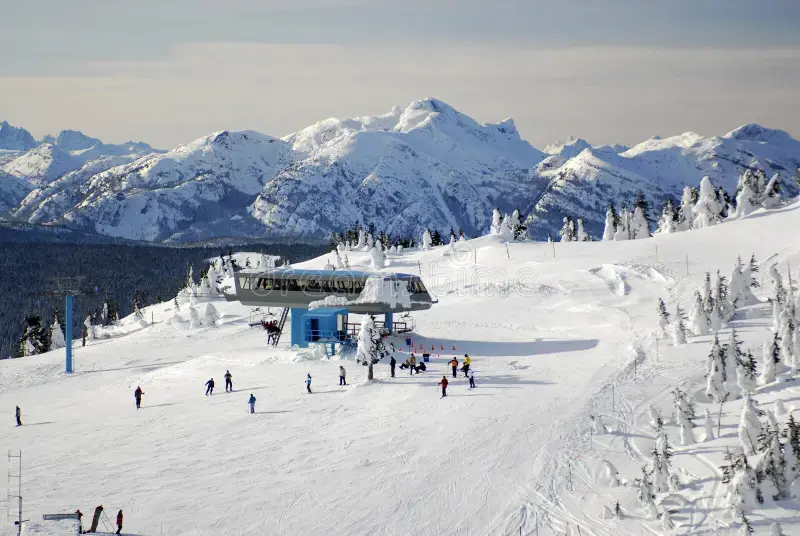 vancouver island skiing resorts