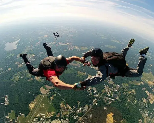 where to go skydiving in new york